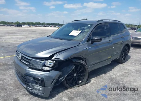 2020 Volkswagen Tiguan 2.0T Se/2.0T Se R-Line Black/2.0T Sel from USA, damaged, VIN 3VV3B7AX2LM130490